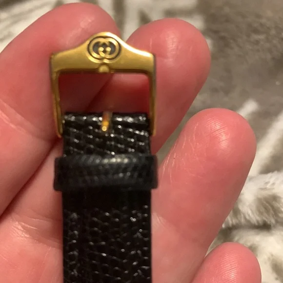 Vintage Gucci watch 5300M series excellent condition for a vintage piece